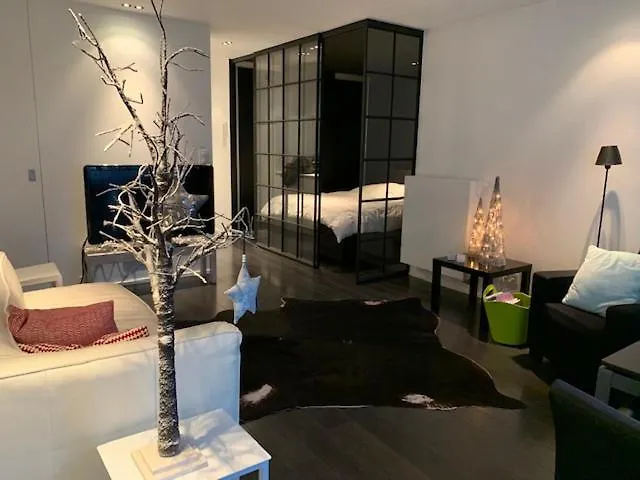 Exclusief In Hartje Zoute, Zonnig Terras Met Zeezicht Appartement